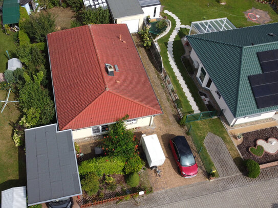 Idyllisches EFH in ruhiger Siedlung mit Obstgarten auf der "Insel" Kirchmöser - inkl. Kamin & XXL Carport