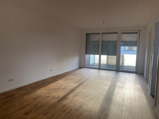 NEUBAU * moderne 2-Zimmerwohnung mit Balkon in Pinnow zu vermieten