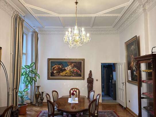 Großartige Wohnung in historischem Gebäude nahe KaDeWe - Ideal zum Wohnen oder Arbeiten!