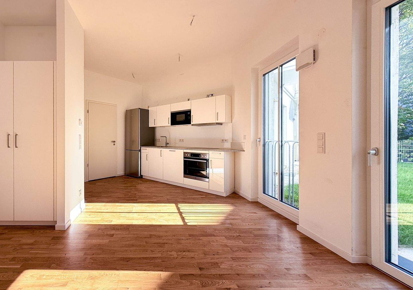 Geräumige 1-Zimmerwohnung, Süd-West-Ausrichtung mit Gartenzugang - Foto 1