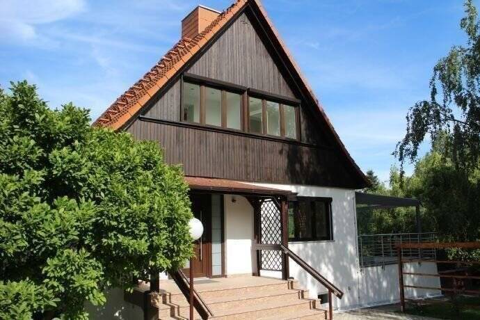 Attraktives Einfamilienhaus in 01187 Dresden zu vermieten