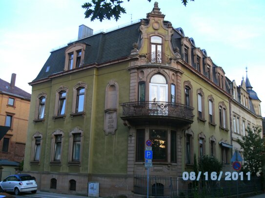 Schöne 2-Zimmer-Altbauwohnung in Landau, Ostpark