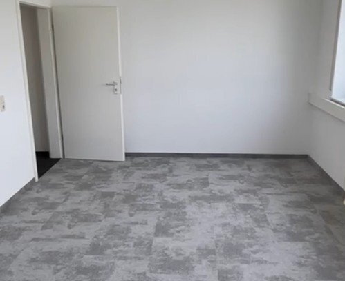 Büroräume modern und neu renoviert 4 Zimmer