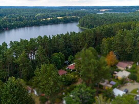 Ferienbungalows mit Wasserzugang auf Eigentumsland