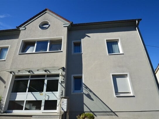 Wohnung in Merzig Stadt 1 OG-75 qm Wfl -Balkon Zu Vermieten