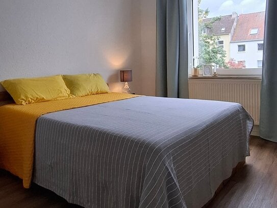 Möblierte 3-Zi. Wohnung in der Südstadt (Altbau) - Erstbezug nach Kernsanierung