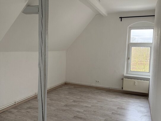 3 Zimmer DG-Wohnung im westl. Ringgebiet