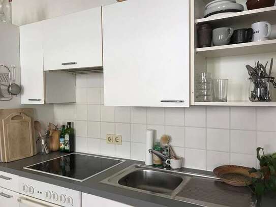 Neu renovierte 1 ZIMMER Wohnung