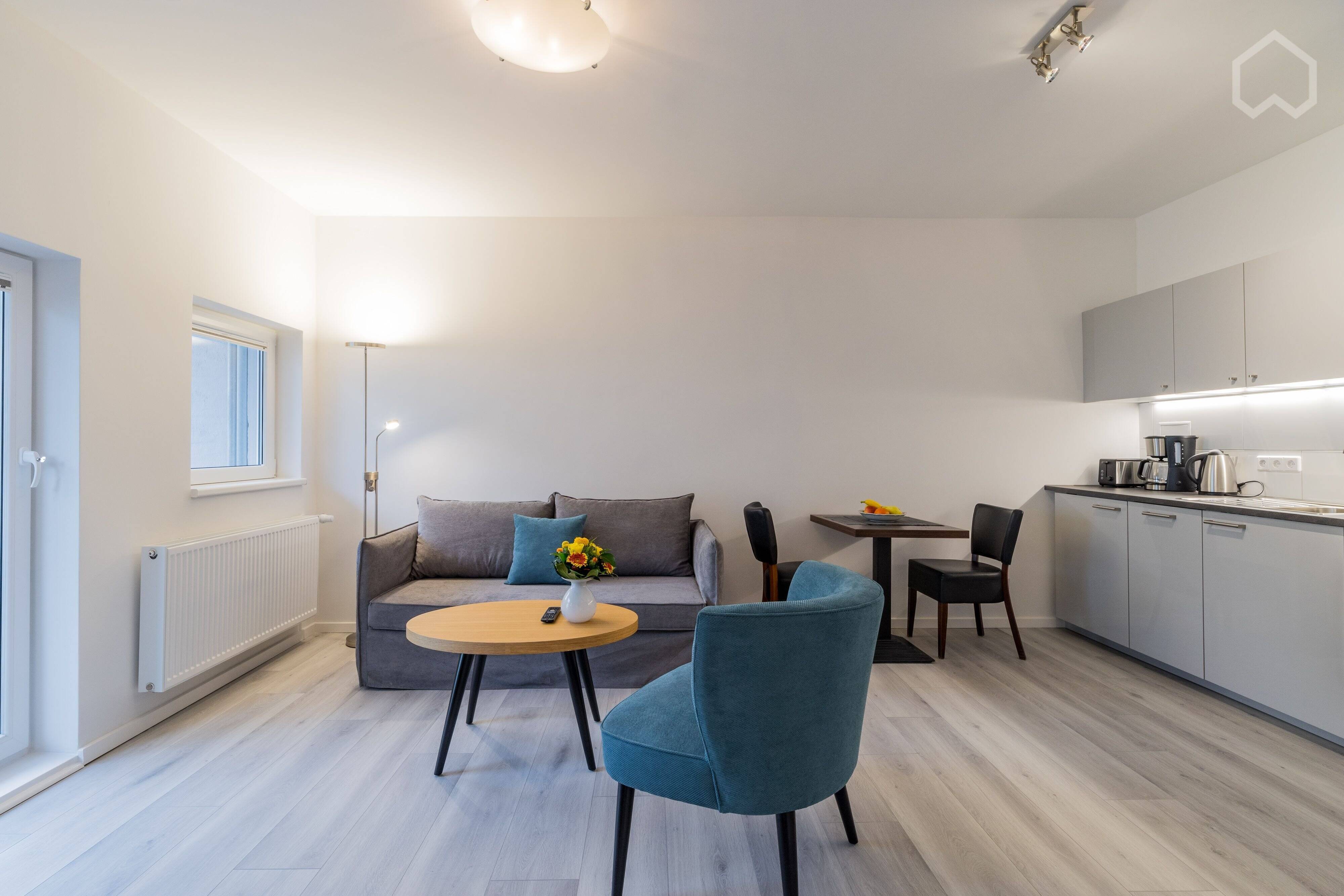 Superior Studios-Apartments in ruhiger zentraler Lage nahe Kurfürstendamm (Kategorie XL) - Foto 1