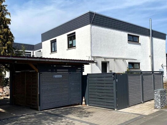 EG-Maisonette-Wohnung 194m² (teilvermietbar) mit ca.300m² Außenfläche, 2 Stellplätzen und Garage!