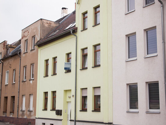 Mehrfamiliehaus in Schmölln zu verkaufen