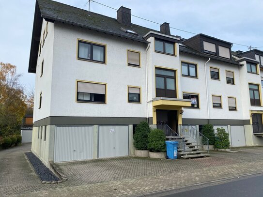 Gemütliche Eigentumswohnung in Koblenz Wallersheim, Rheinnähe, mit zwei Z-K-B, Balkon und Garage