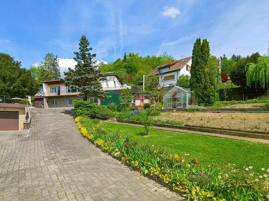 Wow, MEGA-Haus für 2 Familien! Riesiges Grundstück! Lörrach Hauingen mit Ausblick!!! Besichtigung!!!