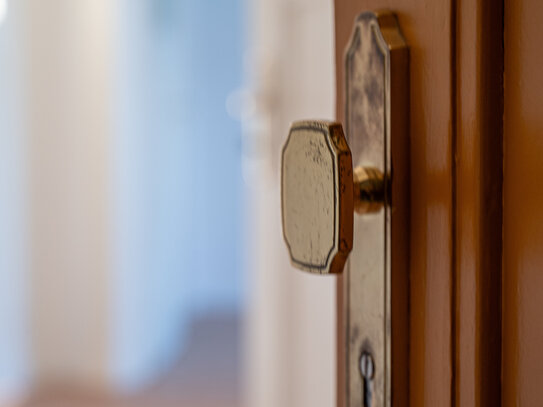 zentrumsnah: 3 Zimmer I Einbauküche I Tageslichtbad mit Wanne I verglaster Balkon