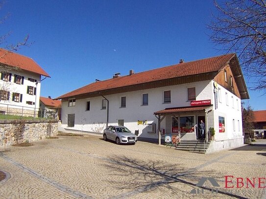 Wohn- und Geschäftshaus in Drachselsried / Zellertal