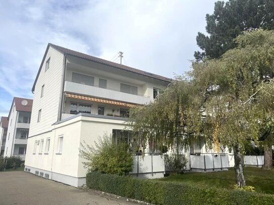 Schickes Ambiente! Attraktive 3 Zimmer-Wohnung mit sonnigem Balkon!