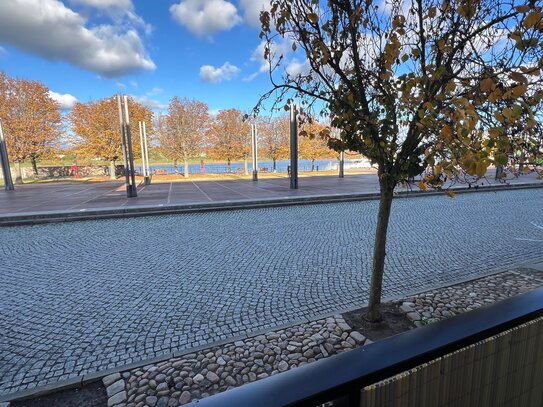 direkter Elbblick - vermietete Erdgeschosswohnung mit Tiefgaragenstellplatz