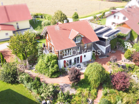 Einfamilienhaus mit Blick ins Grüne