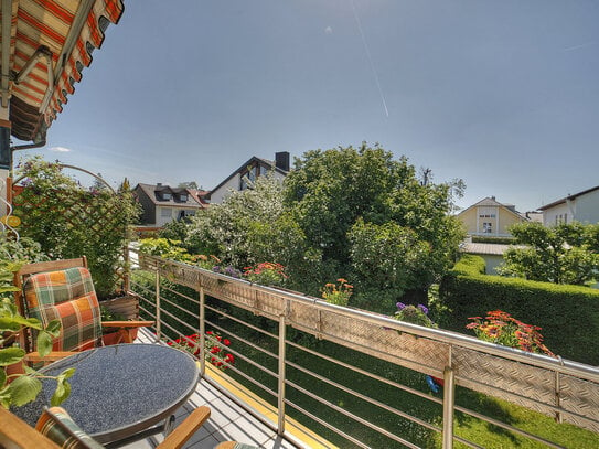 Mit großem Balkon und 87 m² eigenem Garten in ruhiger und guter Lage!