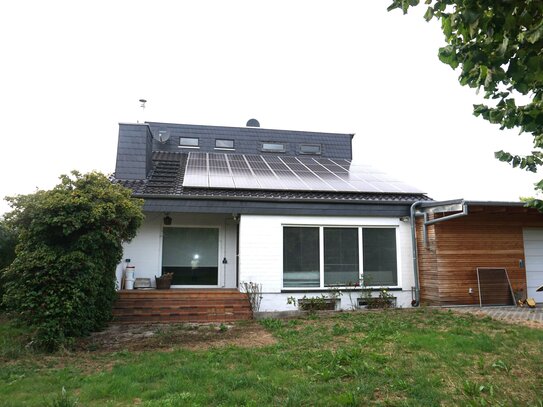 *** Hochwertiges Einfamilienhaus mit PV Anlage und Solar in ruhiger Wohnlage zu verkaufen ***