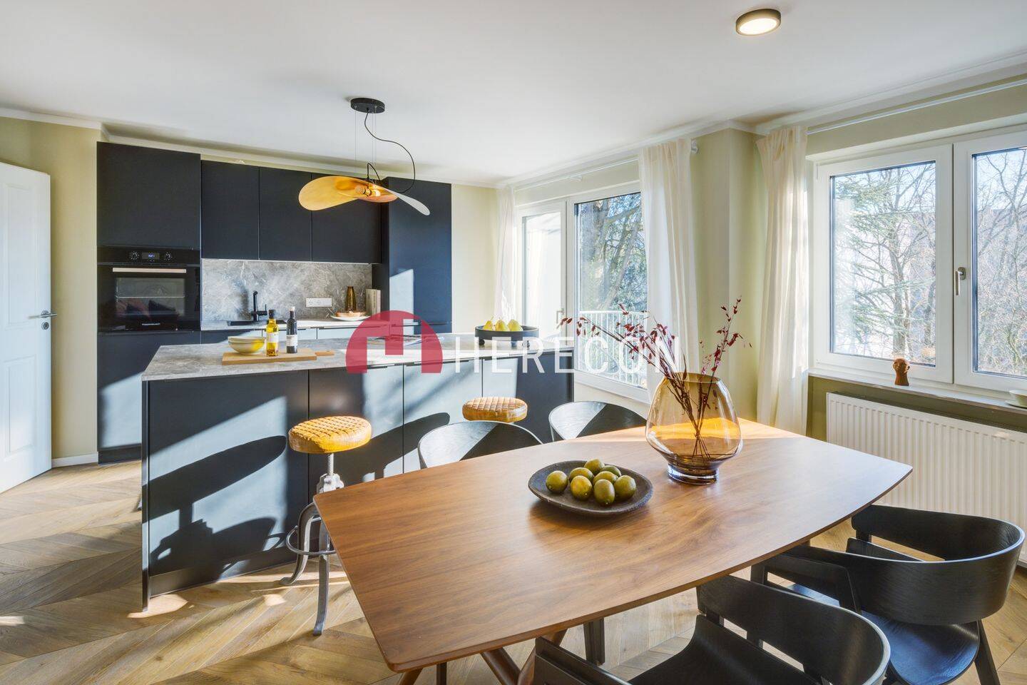 Provisionsfrei vom Bauträger - Hochwertig sanierte 3-Zimmer-Wohnung mit exklusiver Einbauküche