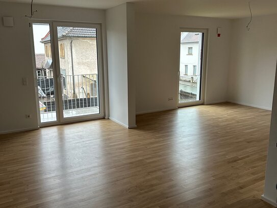 Moderne 3,5-Zimmer-Wohnung mit durchdachtem Grundriss mit Balkon. Küche inklusive!