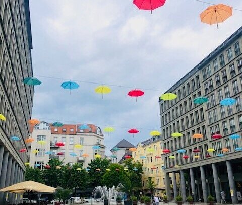 Mega tolle Wohnung in bester Lage*Hell*Lift*Parkett*schöner Platz in Charlottenburg