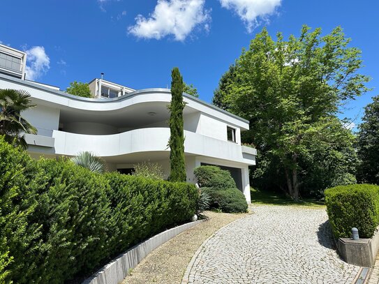 Repräsentative Architekten Villa an begehrter Wohnlage am Adelberg in Rheinfelden,Traumgarten, Doppel Garage u. PV-Anla…