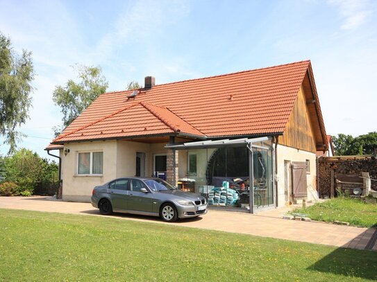 Einfamilienhaus/Nebengebäude/Garage/Scheune mit Hofcharakter + Bauplatz mit vielen Möglichkeiten