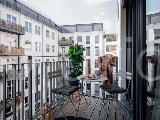 TEKE - Furnished 2 rooms apartment with Balcony in Mitte (Berlin)