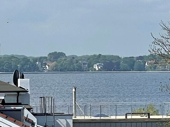 Möblierte, exkl. 3 Zi. ETW mit Seeblick - Insel Rügen - Nur 250m zum Südstrand Altefähr