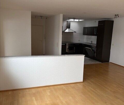 Godesberg-Mitte! Penthouse-artige 3-Zimmer mit 132 m² Wohnfläche, Parkett, Dachterrasse und Vollbad