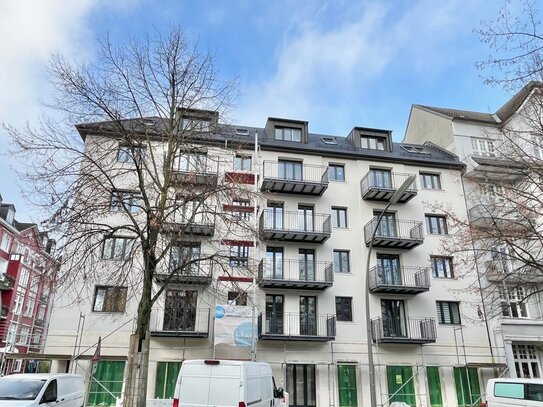 VERTRIEBSSTART im Generalsviertel: Komplett saniert mit Loftcharakter und Garten!