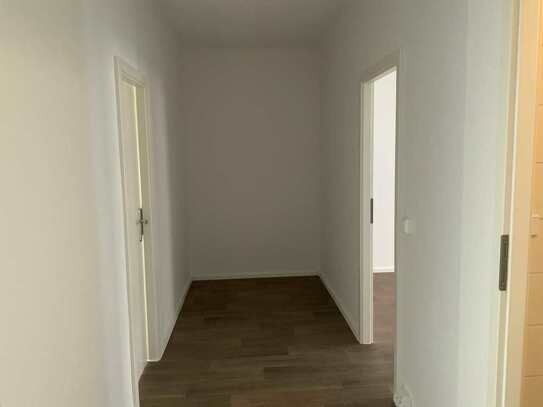 3-Raumwohnung mit ebenerdigem Eingang und Balkon