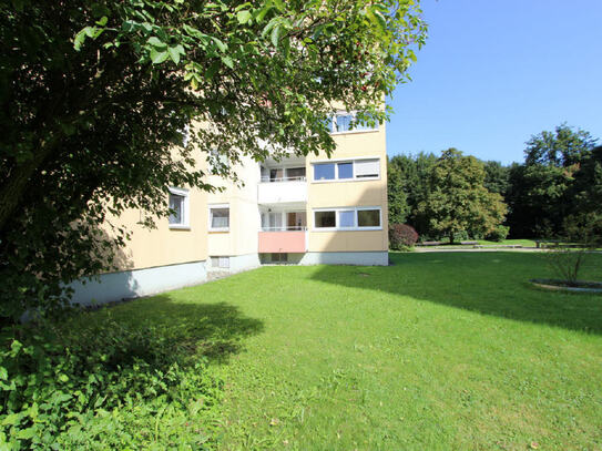 Sofort beziehbare, große 2,5 Zimmer Wohnung