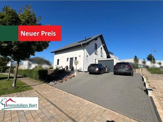 SEHR GEPFLEGTES WOHNHAUS IN WINCHERINGEN / 4 SCHLAFZIMMER / 2 BÄDER!