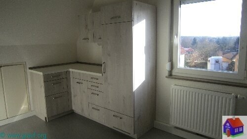 ***SCHÖNE, HELLE, ZENTRALE 3 ZIMMER IN DINKELSBÜHL KIENHAINWEG. MIT EBK***