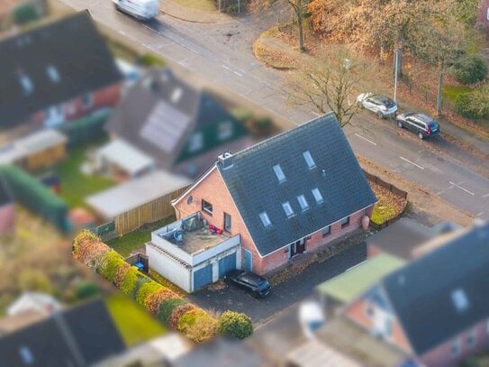 Dörflicher Charakter mit bester Anbindung 2-Familienhaus in Rendsburg - Wohnen und Vermieten -