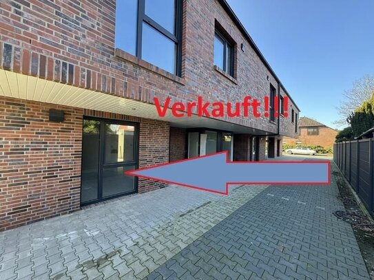 Verkauft!! Moderne Neubau-Erdgeschosswohnung, Energieeffizienz durch Wärmepumpe - Abschreibung 5 % !!