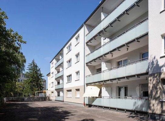 Top! 2018 Sanierte/Renovierte 1-Zimmer Wohnung mit Einbauküche in Stadtlage