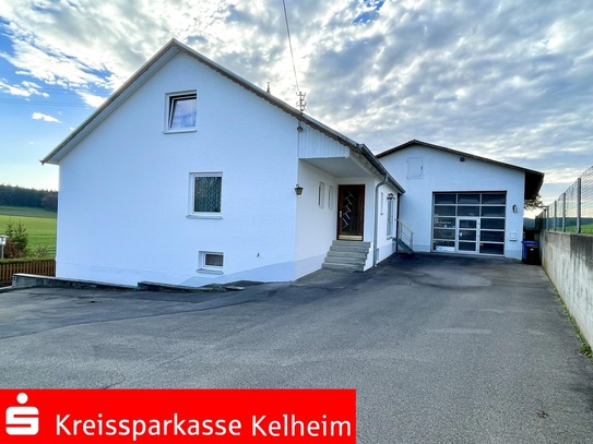 Wohnhaus mit Halle/Werkstatt in Kelheim-Thaldorf - Viel Platz für Wohnen, Hobby und Geschäft!