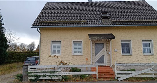 Freistehendes Einfamilienhaus mit herrlicher Aussicht