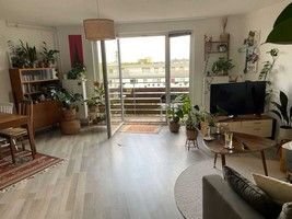 *** Zentral Wohnen mit Balkon am Mainzer Stadtpark ***