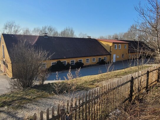 Lager + Stellplatz + Produktion + Büro in Bobritzsch-Hilbersdorf