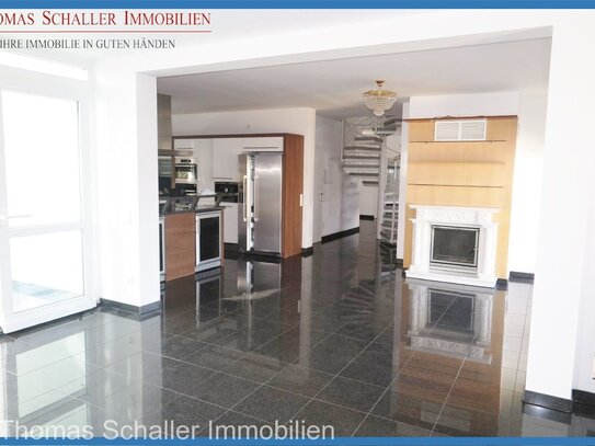 Exklusives Penthouse mit 240 m² - in bester Lage