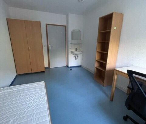 Möbliertes Studentenzimmer in Mannheim! 1-room appartment for students