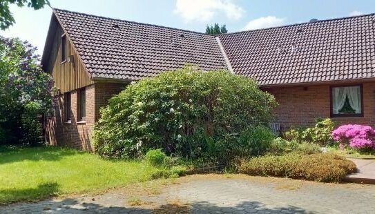 EH0089 Einfamilienhaus mit 2 ELW