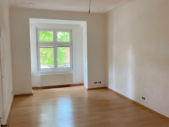 *** 3 Zimmer | Wohnung | super Anbindung | saniert ***