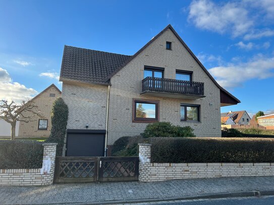 Gepflegtes 1-2 Familienhaus mit großzügigem Grundstück Nähe Volkswagen und WOB City