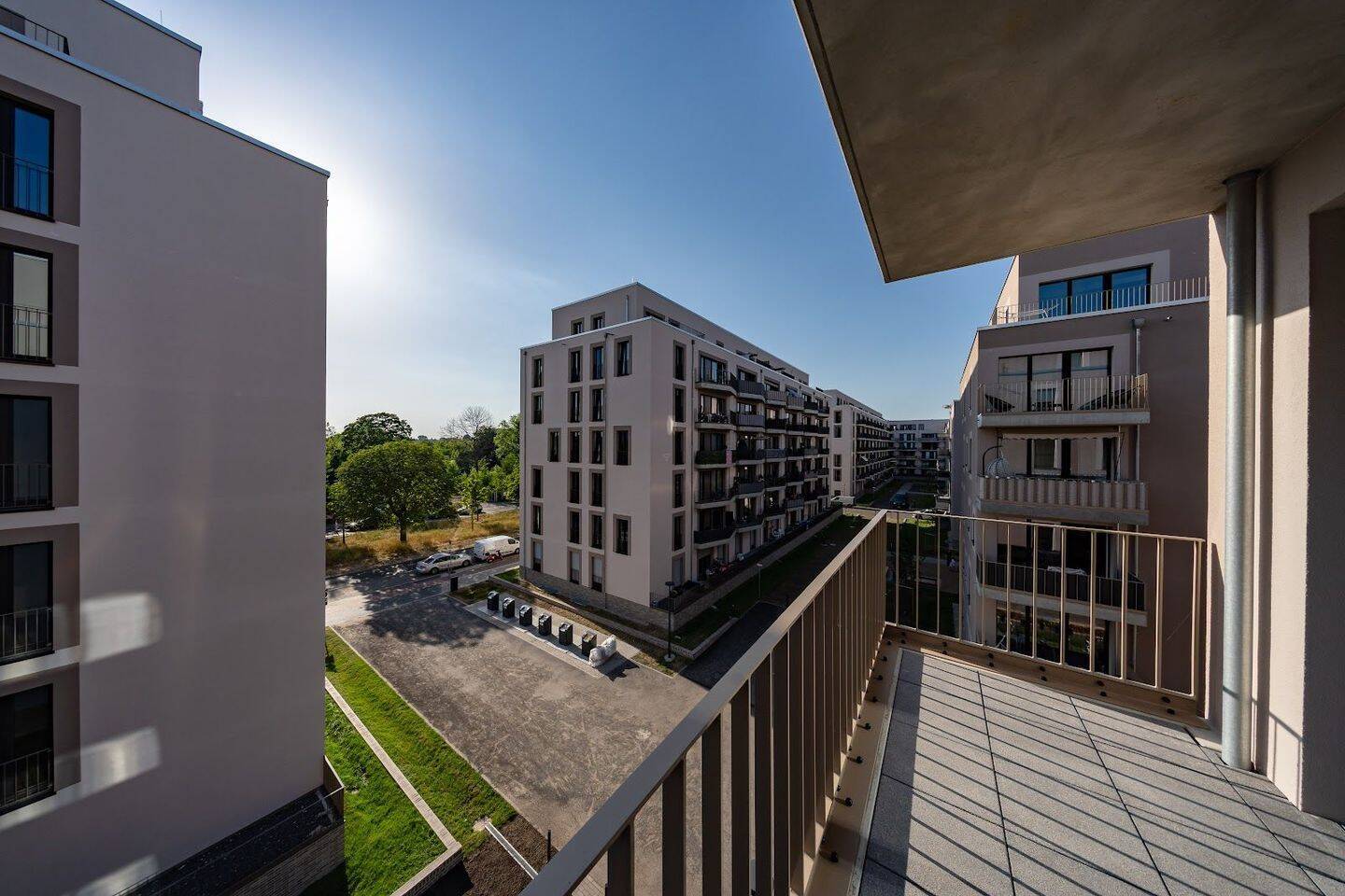 Neubauwohnung an der Waaterkant mit Fußbodenheizung und Balkon / WBS 220 - Photo 1